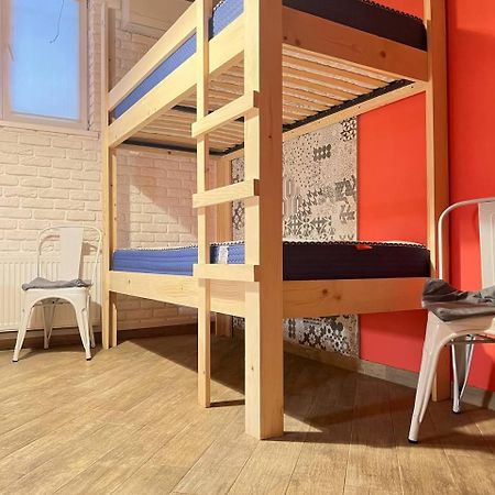 Moonlight Hostel リヴィウ エクステリア 写真